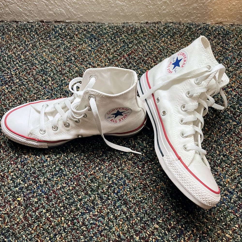White Converse High Tops LIKE NEW